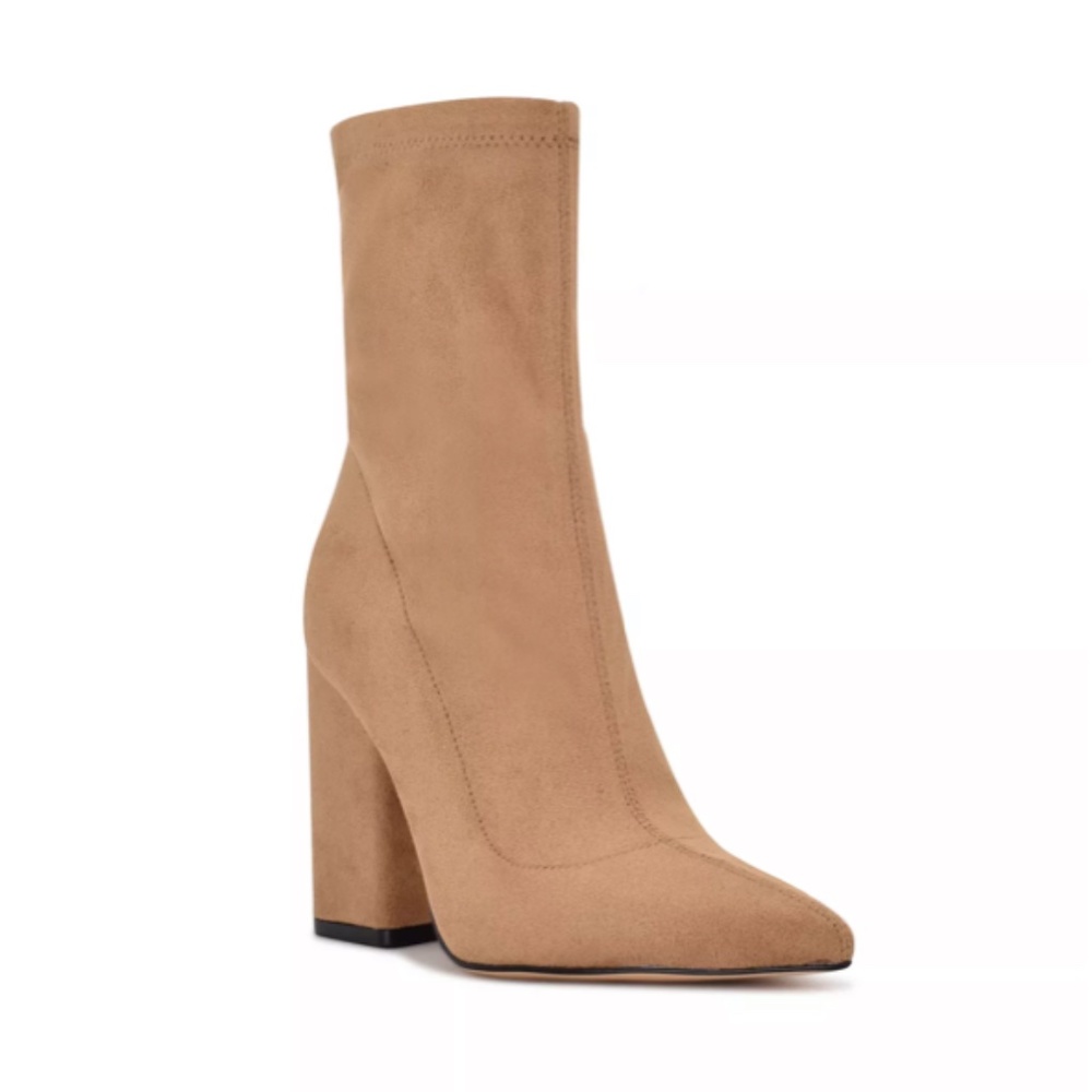 Nine West Suede Tan Booties Size 7- Beans New